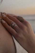 Load image into Gallery viewer, The Sunset Ring