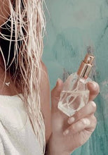 Load image into Gallery viewer, Essential Oil Geo Bottle Spray