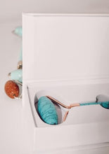 Load image into Gallery viewer, Crystal Facial Roller with Luxe Box
