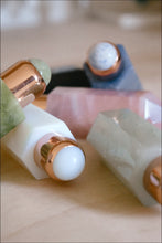 Load image into Gallery viewer, WAO Oil Beauty Roller