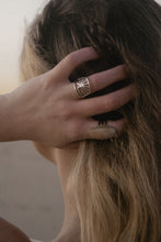 Load image into Gallery viewer, The Sunset Ring