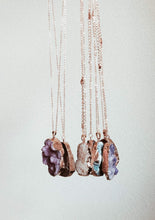 Load image into Gallery viewer, Natural Crystal Quartz Diffusing Necklace