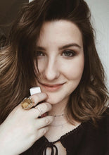 Load image into Gallery viewer, Natural Crystal Quartz Diffusing Rings