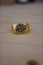 Load image into Gallery viewer, Grateful Hearts Ring