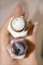 Load image into Gallery viewer, WAO Oil Beauty Roller