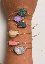 Load image into Gallery viewer, Crystal Stone Diffusing Bracelet
